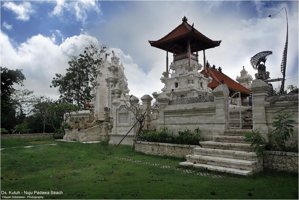 The Wyn Villa Uluwatu Екстериор снимка