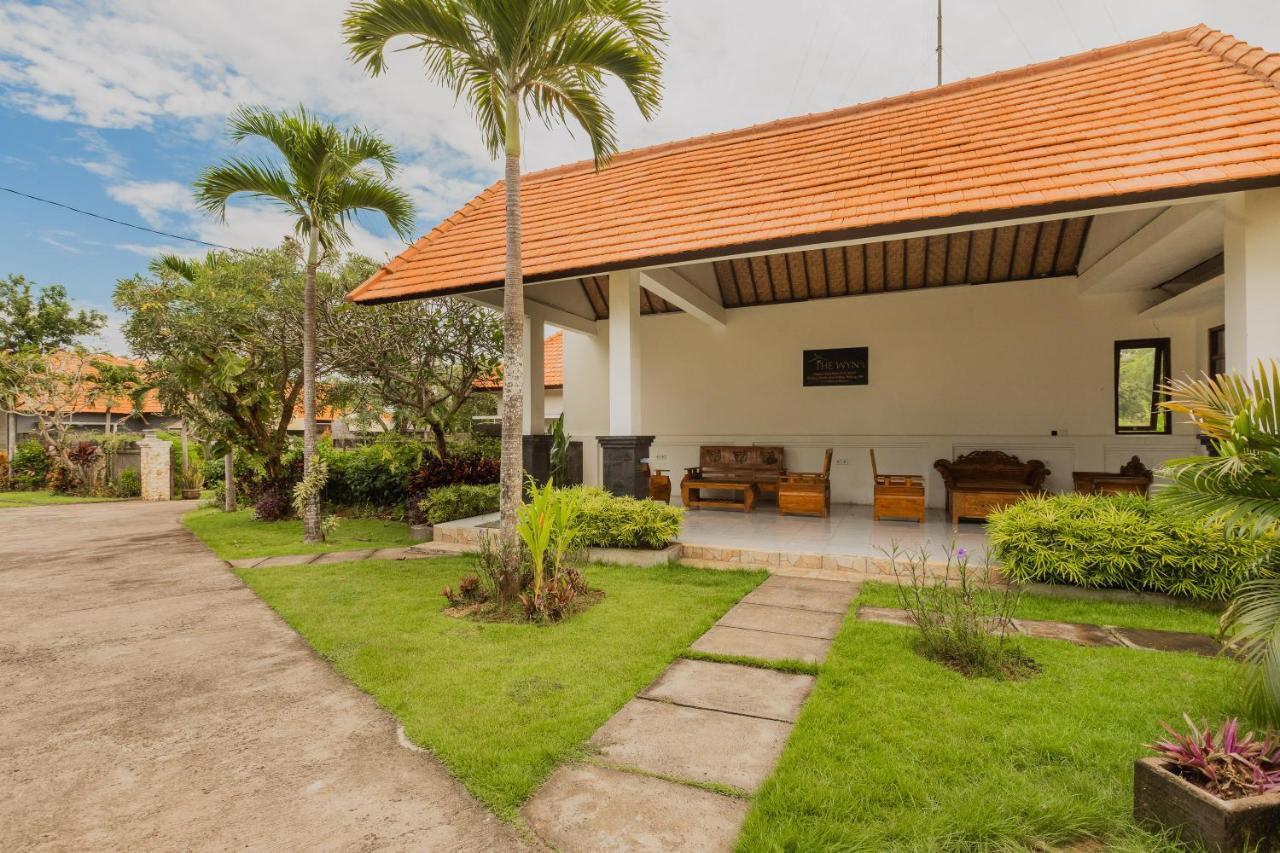 The Wyn Villa Uluwatu Екстериор снимка