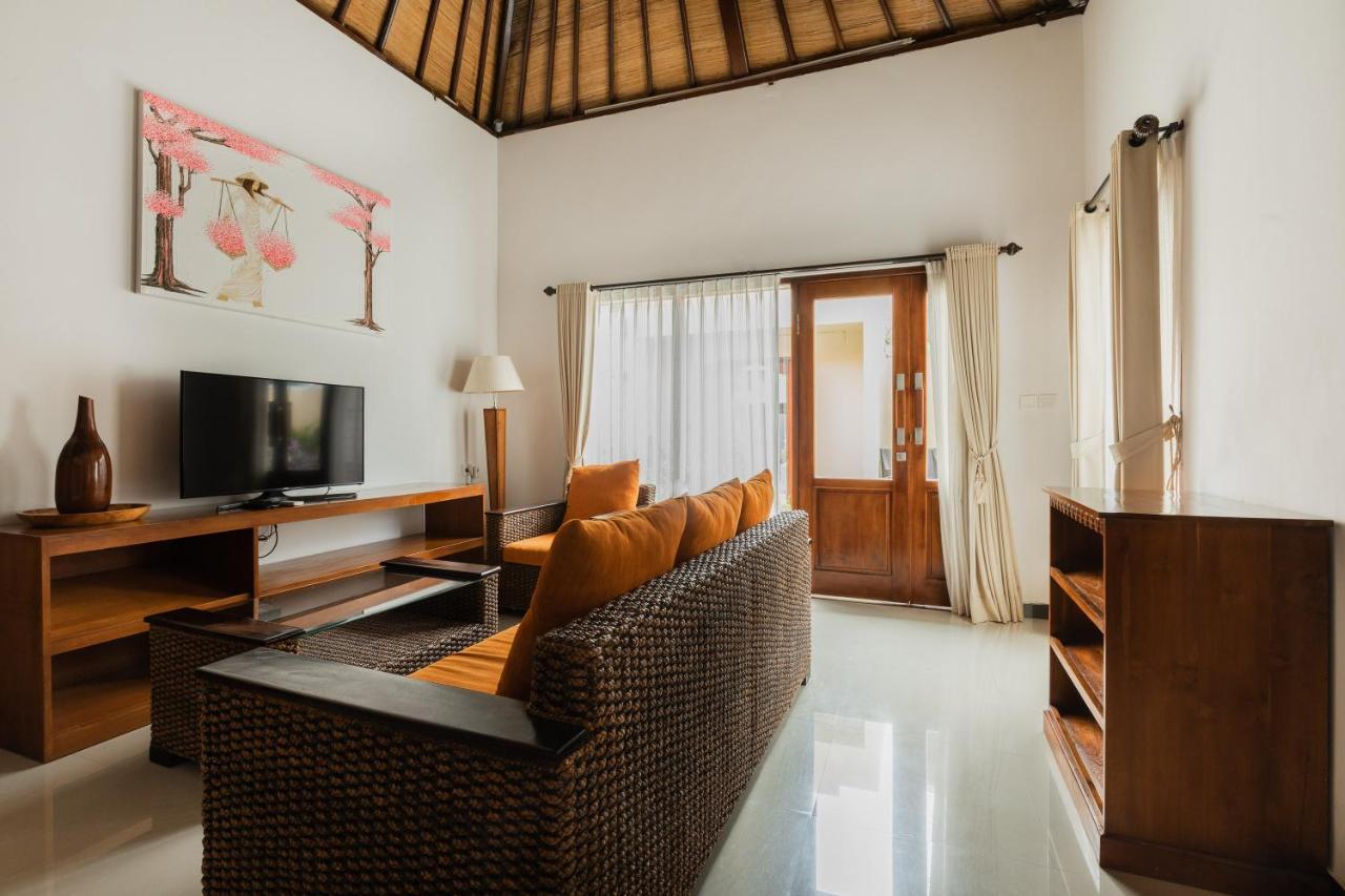 The Wyn Villa Uluwatu Екстериор снимка